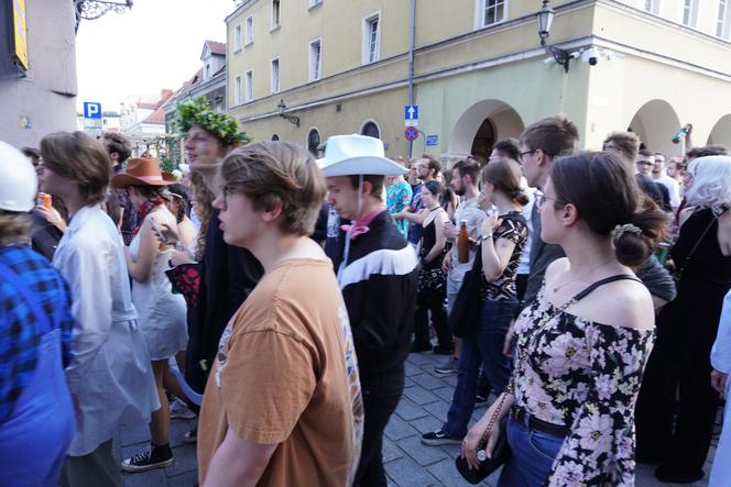 Igry 2024. Barwny korowód studentów przeszedł ulicami Gliwic