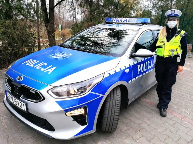 Nowy radiowóz w Komendzie Powiatowej Policji w Hajnówce [ZDJĘCIA]