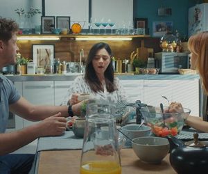 M jak miłość odc. 1880. Iza (Adriana Kalska), Marcin (Mikołaj Roznerski), Kama (Michalina Sosna)