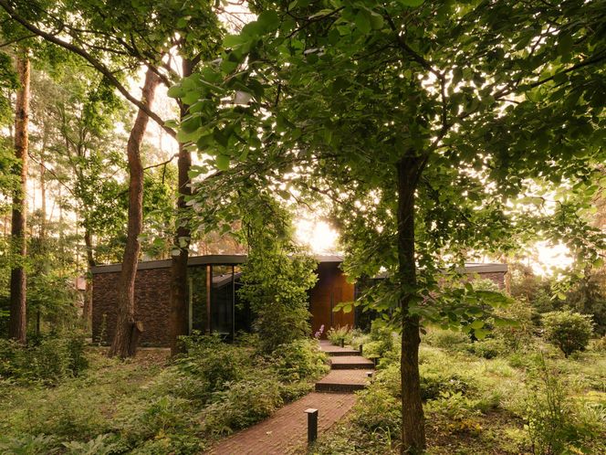 Dom Podróżników w Konstancinie - proj. Wojciech Kotecki i Katarzyna Mach