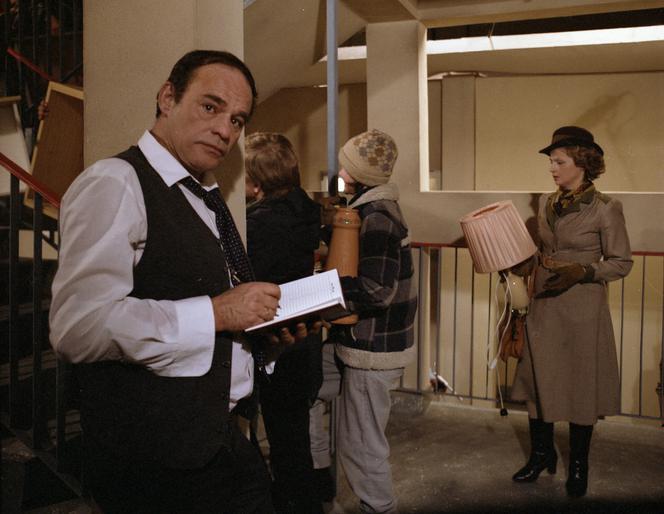 Powrót na Alternatywy 4