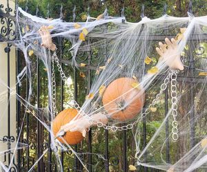 Willa na Jaśkowej Dolinie w Gdańsku znów straszy! Tegoroczny motyw Halloween budzi niepokój