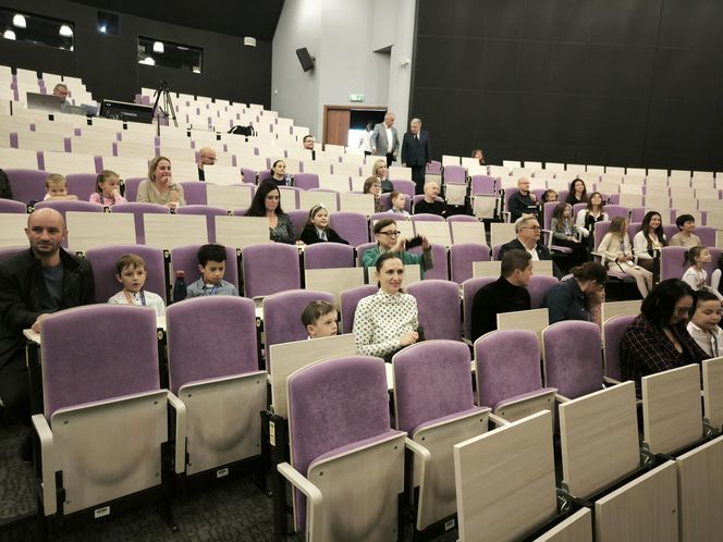 Inauguracja roku akademickiego dziecięcego uniwersytetu w ANS