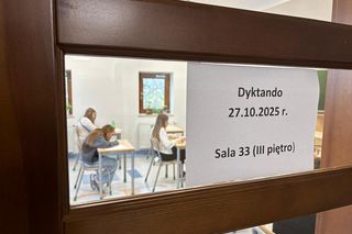 Za nami Sądeckie dyktando. Dziś pisali uczniowie, jutro napiszą dorośli sądeczanie
