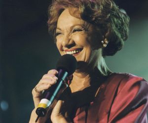 Była ikoną telewizji w PRL, dziś skończyłaby 100 lat. Irena Dziedzic nie miała łatwego życia