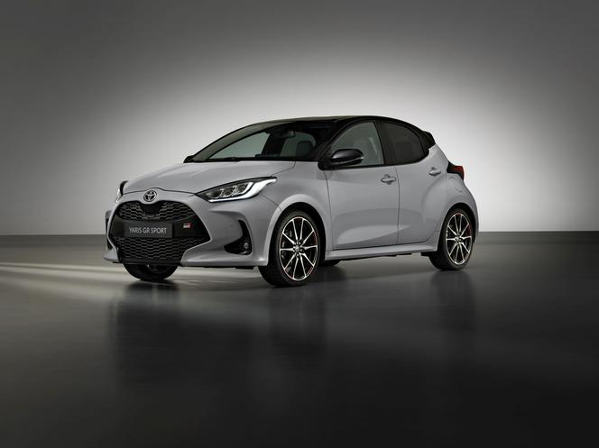 Toyota Yaris GR Sport (2022)