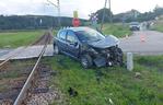 Groza na przejeździe kolejowym w Zborowicach! Auto uderzyło w nadjeżdżający pociąg