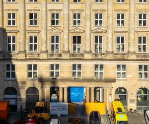 Kamienica na ul. Moniuszki 8 w Warszawie