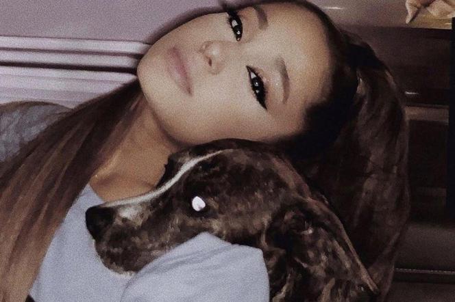 Ariana Grande z psem