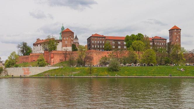 Co Robić W Deszcz 7 Pomysłów Na Niepogodę W Weekend Eska Pl