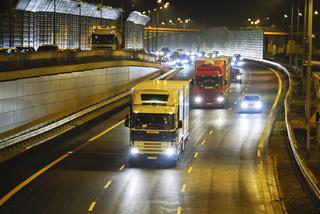 Kierowcy ciężarówek zapłacą myto na każdej drodze. Nowe prawo w Niemczech