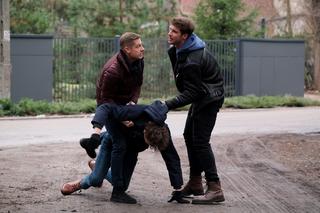 M jak miłość odc. 1726. gwałciciel Filip (Kacper Zalewski), Marcin (Mikołaj Roznerski), Paweł (Rafał Mroczek)