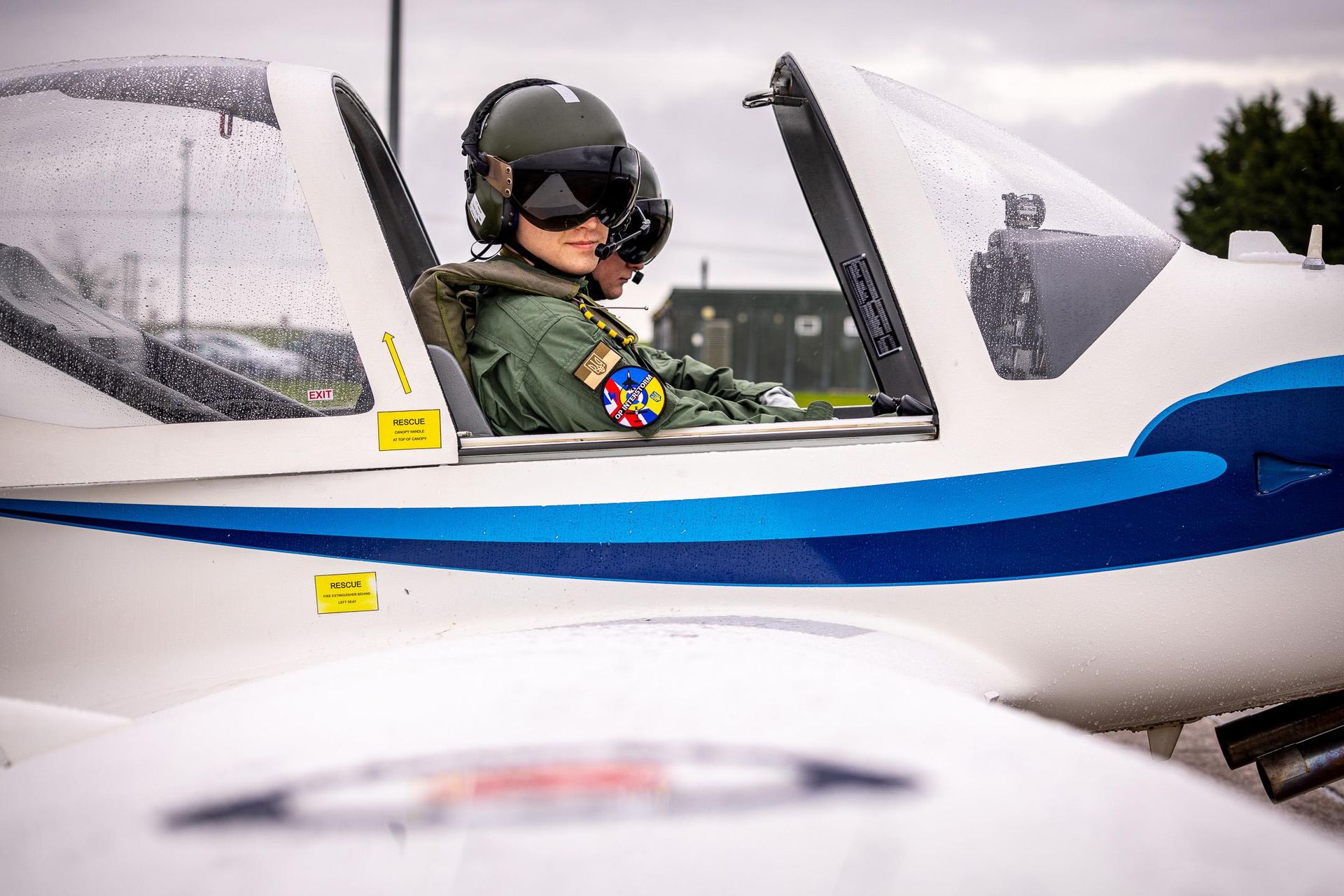 PIloci z Ukrainy w samolocie Grob Tutor