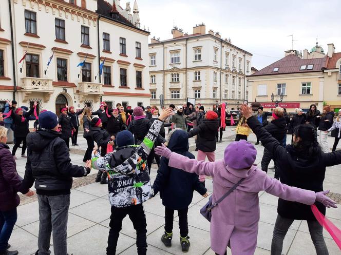 „Nazywam się Miliard” w Rzeszowie. Odbyły się protesty przeciw przemocy [ZDJĘCIA]