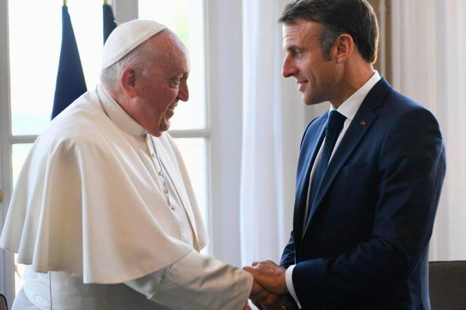 Franciszek i Macron