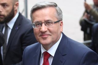 Komorowski PASKUDNIE zaatakował Dudę! ... po nocy, gdy żona spała