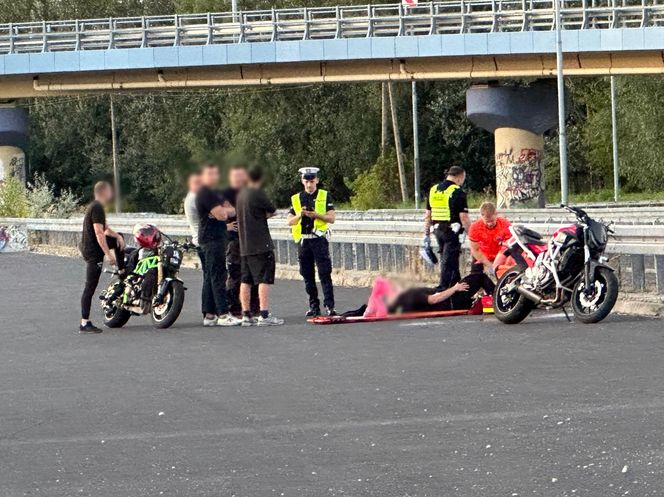 Motocyklista popisywał się na drodze