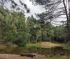 Kolorowe jeziorka w Bibieli na Pasiekach to atrakcja województwa śląskiego