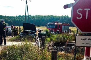 Suchowolce: Samochód zderzył się z pociągiem relacji Bielsk Podlaski - Czeremcha. Kierowca trafił do szpitala