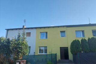 W tym domu mieszkał Jeremi Przybora. Wtedy był tu folwark jego ojca, Wielki Miedzyń, dziś to bydgoski Fordon