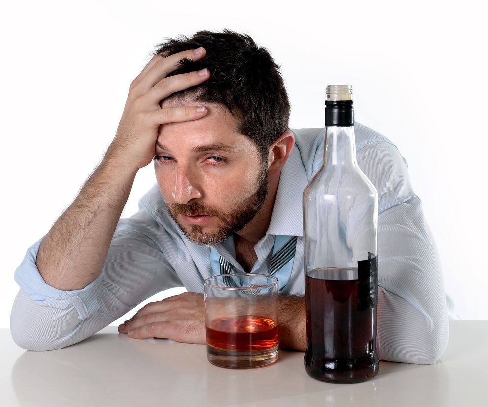 Zatrucie alkoholem - objawy i leczenie