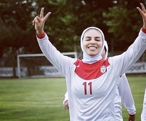 Ali gholizadeh – yasaman farmani 