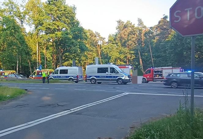 Wypadek na trasie DK1 w Kobiórze. Są ranni