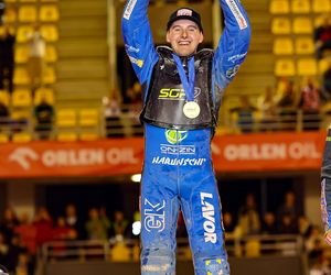 Wiktor Przyjemski mistrzem świata juniorów. Finał SGP2 na Motoarenie w Toruniu - zdjęcia z imprezy