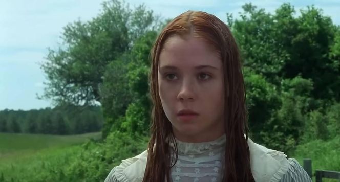 Zagrała słynną Anię z Zielonego Wzgórza. Tak wyglada 40 lat od premiery filmu