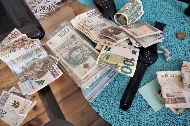 Policja odzyskała część pieniędzy skradzionych seniorce
