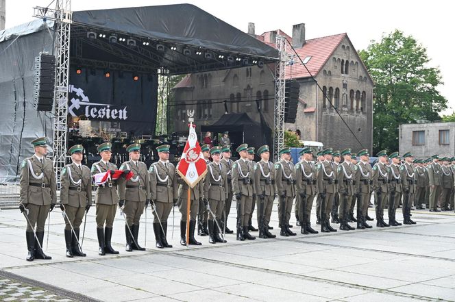 W Rudzie Śląskiej obchodzono Święto Straży Granicznej. Scenę rozgrzał zespół Oberschlesien