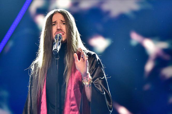 Michał Szpak gustował w starszych kobieta? Komu się oświadczył?