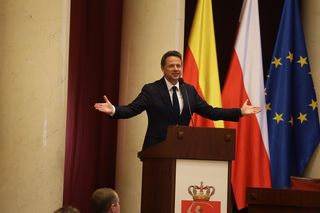 Zakaz alkoholu jednak od 22! Rada Warszawy znów dyskutowała o nocnej prohibicji. To są tortury!