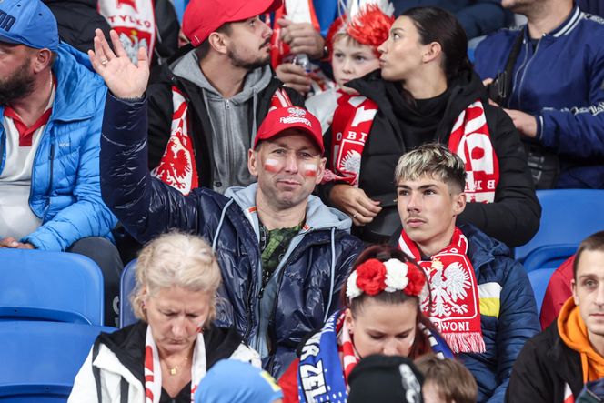 Kibice na meczu Polska -Nowa Zelandia na Stadionie Śląskim