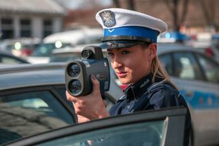 Te piękne i odważne kobiety służą w policji i dbają o bezpieczeństwo!