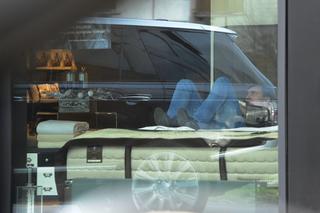 MARCIN DUBIENIECKI SIEDZIAŁ TERAZ LEŻY