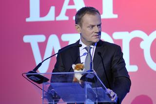 Donald TUSK trzyma LISA w garści - ZDJĘCIA