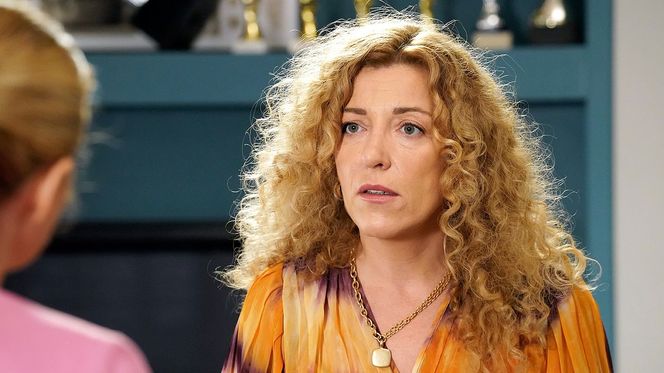 Barwy szczęścia, odc. 2573: Żabcia (Hanna Klepacka), Sławka (Ewelina Serafin)