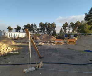 Trwa budowa hali sportowej przy Zespole Oświatowo-Wychowawczym w Strzale - ZDJĘCIA