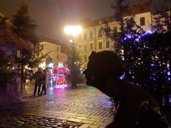 Świąteczne akcenty na toruńskiej starówce