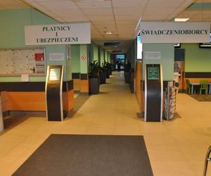 ZUS czeka na seniorów.  Będą doradzać i podpowiadać.  Warto przyjść.