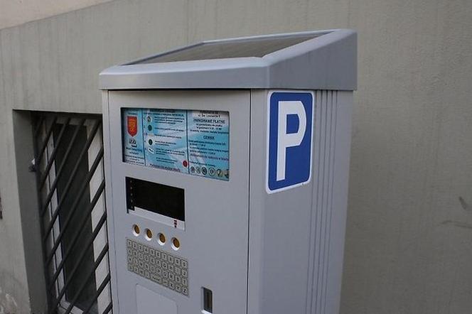 Kielce: Uwaga na parking pod Biedronką! 450 zł za kilkanaście minut postoju!