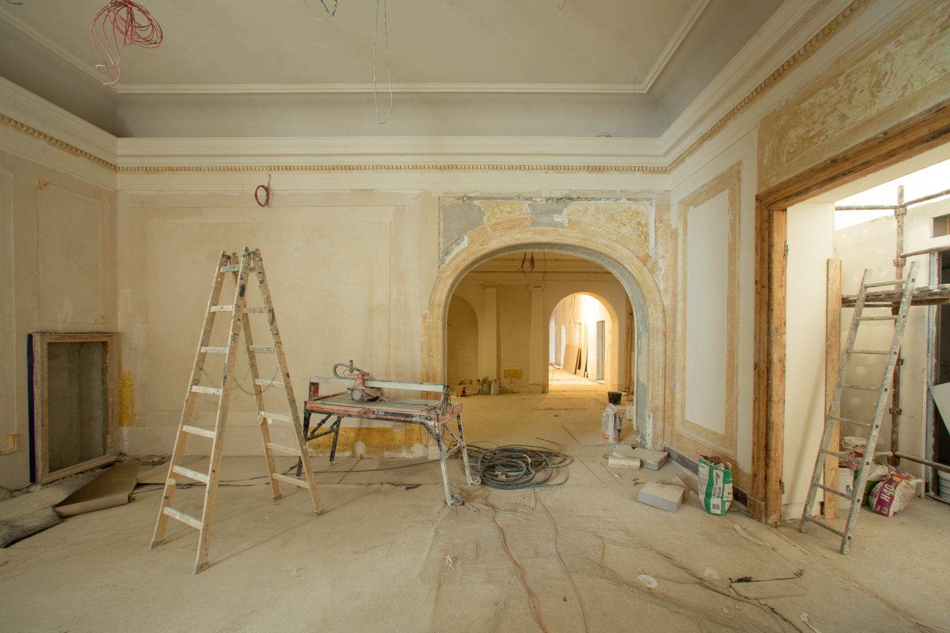 Pałac Branickich w Warszawie: hołd dla budowniczych powojennego miasta