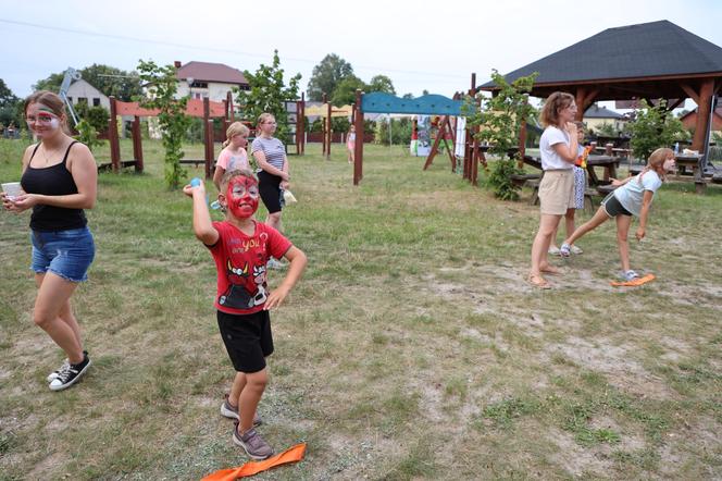 Niezwykły piknik przy Stawie w Lasocinie. Zobacz zdjęcia i relację! #DziałamyRazem