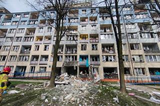 Gigantyczny wybuch bloku w Tychach. Nowe wieści o stanie lokatora, którego eksplozja wyrzuciła z mieszkania