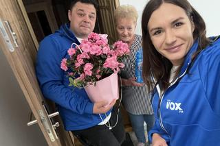 Ekipa VOX FM Poznań dostarczała kwiaty mamom naszych Słuchaczy!