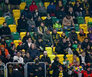 Kibice GKS Katowice na meczu z Piastem Gliwice 8.11.2025