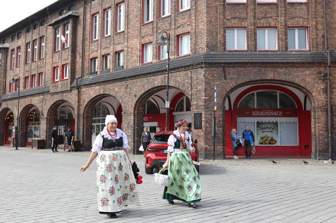 Święcenie pokarmów na Nikiszowcu