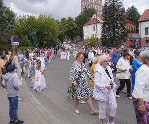 Boże Ciało 2025. Tysiące osób uczestniczyło w olsztyńskich procesjach