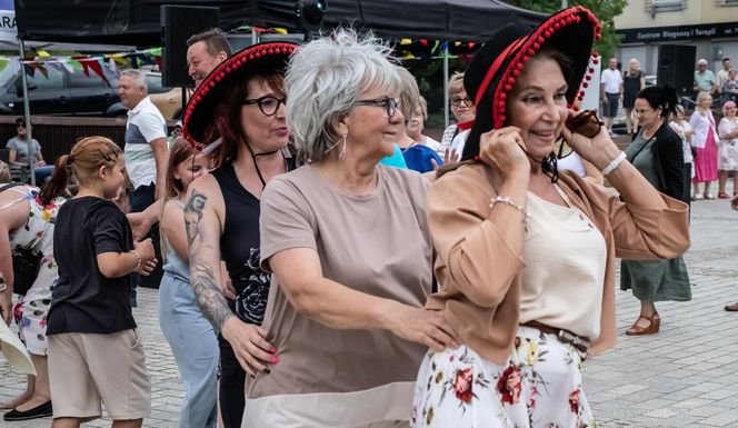 Starachowickie potańcówki na Rynku 2025
